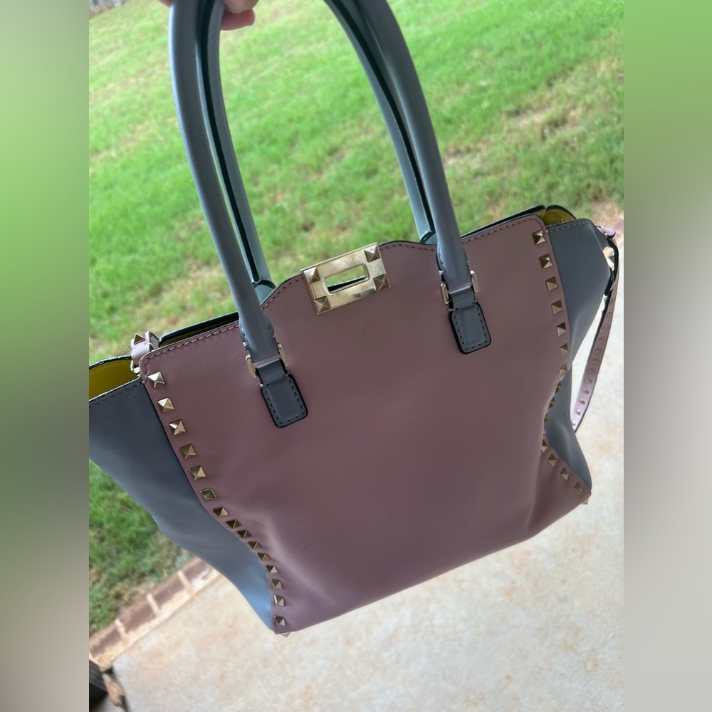 Valentino Bag - Picture 3 of 13